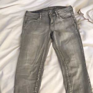 Grey American eagle skinny jeans